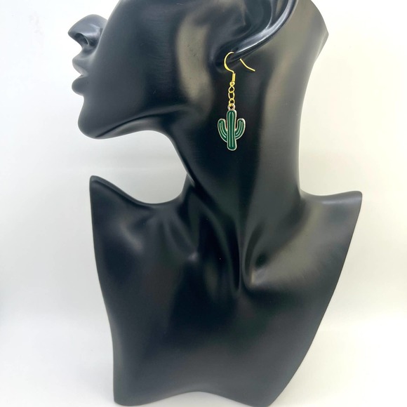 Plant Earrings - Cactus Earrings - Succulent Earrings - Floral Earrings - Picture 8 of 10